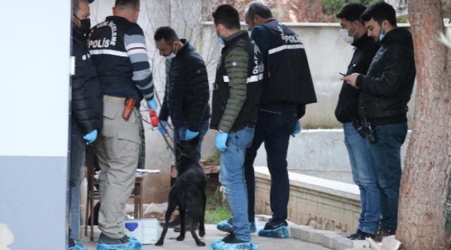 İnternetten bomba yapıp, eşinin sevgilisinin aracına yerleştirmiş