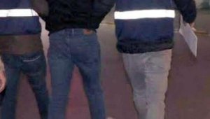 İzmir'de FETÖ'den 1 tutuklama