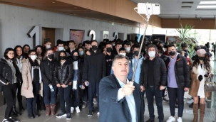 Kınıklı öğrenciler 'İyi ki varsın Eren' dedi