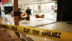 'Kız' meselesi nedeniyle başından vuruldu