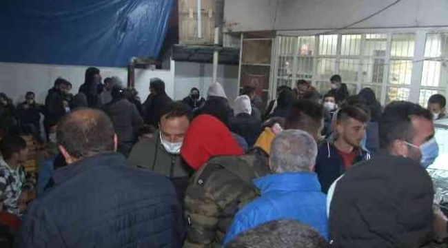 Kumar baskını! 100 kişi yakalandı, 20'si çocuk