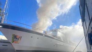 Marmaris'te lüks yatta çıkan yangın korkuttu