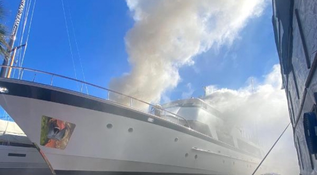 Marmaris'te lüks yatta çıkan yangın korkuttu