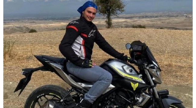 Minibüsle çarpışan motosikletli kurye öldü