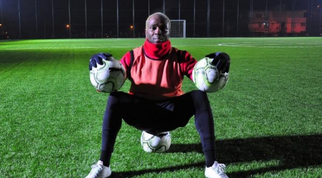 Nijeryalı Tobby çok sevdiği futbol için Türk vatandaşı oldu