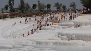 Pamukkale, 2021'de en çok ziyaret edilen yer oldu