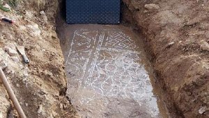 Roma dönemine ait mozaikler çalınacaktı