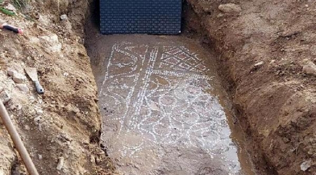 Roma dönemine ait mozaikler çalınacaktı