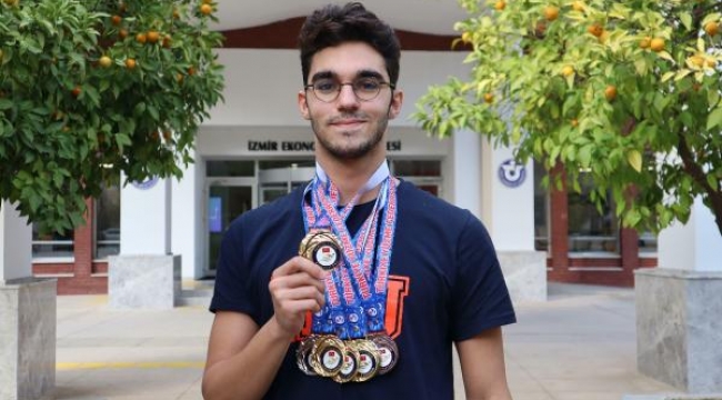 Sakat omuzla Türkiye şampiyonu oldu