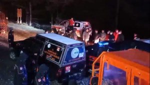17 askeri personel ve 4 belediye işçisi Kazdağları'nda mahsur kaldı