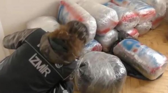 170 kilo uyuşturucu, ruhsatsız silah ve polis yeleği ile yakalandı