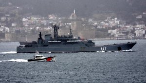 3 Rus savaş gemisi Çanakkale Boğazı'ndan geçti, istikamet Karadeniz