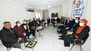 AK Parti'li Turan: Kendi kinlerinde boğulsunlar