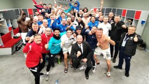 Altay derbiyle hayata döndü