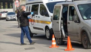 Aracında silahlı saldırıya uğrayan kişi öldü