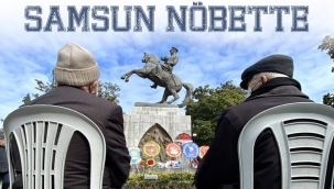 'Atatürk Anıtı' nöbeti sürüyor