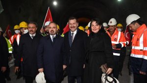 Ayvacık-Küçükkuyu'daki tünellere Troya ve Asos adları verildi