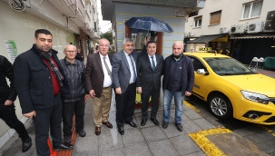 Başkan Batur: taksicileri ziyaret etti: Tüm imkânlarımızla yanınızdayız