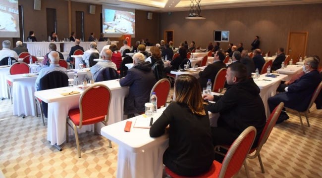 Başkan muhtarlara açıkladı: Bornova'da 2022 yatırım yılı olacak