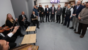 Batur: Sizler için her şeyi yapmaya hazır bir belediye başkanınız var