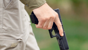 Çeşme'de olaylı gece! Silahlar konuştu