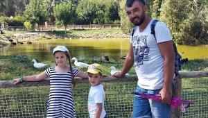 Eşinin Ukrayna'ya götürdüğü oğlundan haber alamıyor