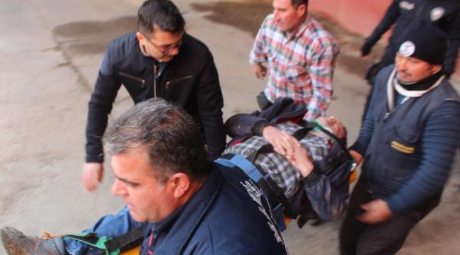 Fabrikada 3 metre derinliğindeki kuyuya düştü