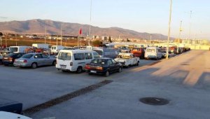 İzmir sokaklarından 459 hurda araç toplandı