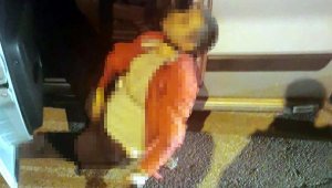 Bir kadın tartıştığı adamı emniyet kemeriyle boğdu