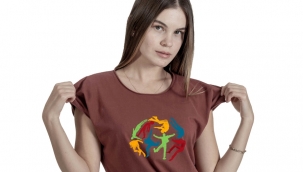 Kadın tişört modelleri ile tarzınızı yaratın