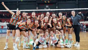 Karşıyaka filesinde Play-Off sevinci