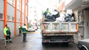 Konak'ta çöp evlere geçit yok!