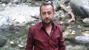 Kuzeniyle hazırladığı sahte içkiyi içti, öldü