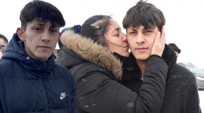 O adam karısını döverken annemin yaşadıkları aklıma geldi