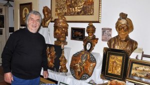 Su ürünlerinden yaptığı sanat eserlerini müzeye bağışlayacak