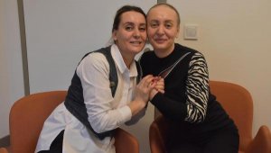 Tek yumurta ikizleri kanser oldu, birlikte yendi!