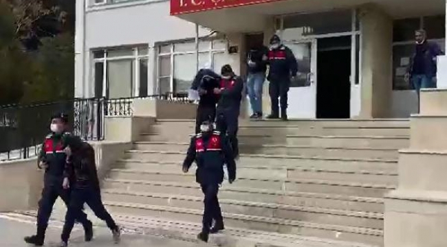 Yaşlıları 'yardım yapacağız' diyerek dolandırdılar