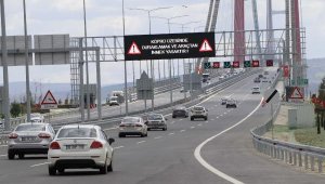 15 saat feribot bekliyorlardı, köprüden 5 dakikada geçiliyor