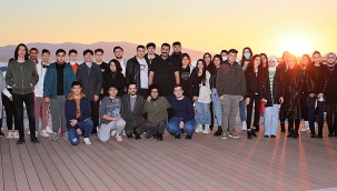 300 kişilik meclis! Çocuklar ve gençler Bayraklı için çalışıyor