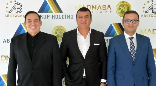 8 milyar sterlin serveti var! Chelsea'yi alacaktı, satış durduruldu