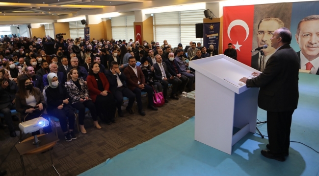 AK Parti'den İzmir'de 'Teşkilat Akademisi Mahalle Eğitim Programı'