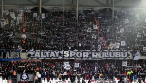 Altay'dan tribün harekatı