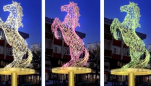 At heykeli, "Eşek mi, katır mı?" eleştirileri nedeniyle kaldırıldı