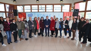 Başkan Batur, kadın muhtarlarla bir araya geldi
