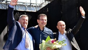 Başkan İmamoğlu, Alaçatı Ot Festivali'nde