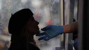 Bilim Kurulu Üyesi'nden 'Deltamicron' uyarısı