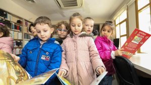 Bucalı minikler kitapların büyülü dünyasını keşfetti