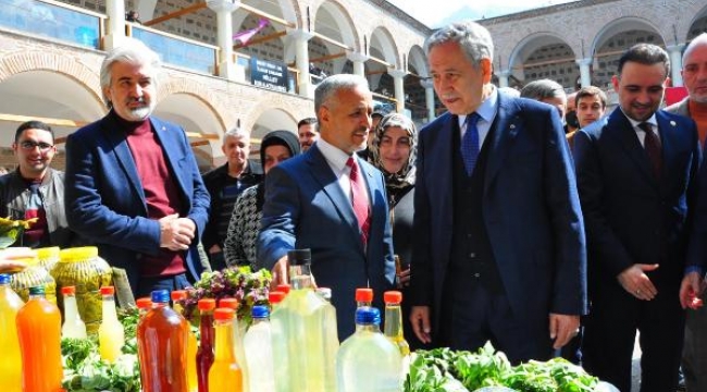 Bülent Arınç: Güzel günler yakındır, güzel günlere tekrar kavuşacağız