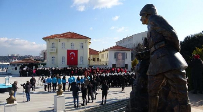Çanakkale Deniz Zaferi için kutsal emanetler yola çıktı