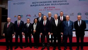 CHP'li 11 büyükşehir belediye başkanından ortak mesaj